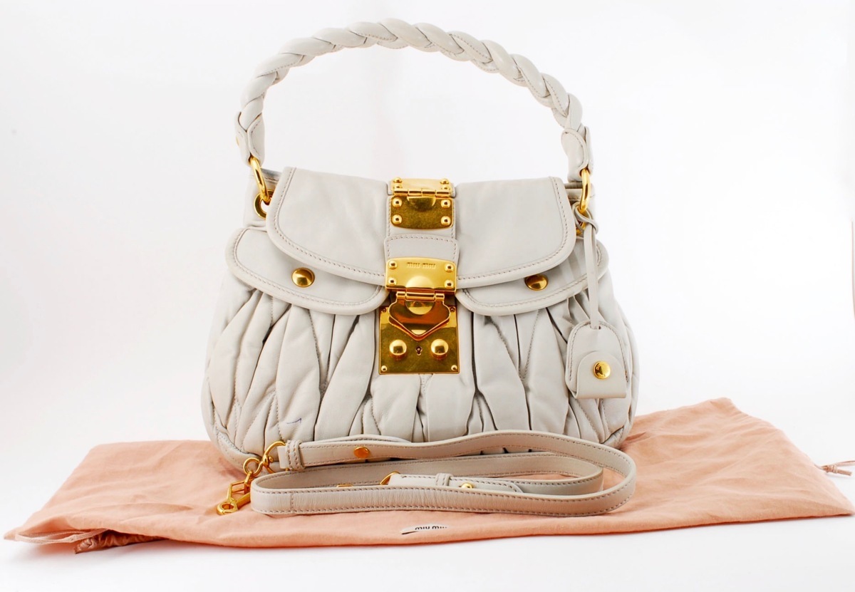 レザー MIU miu ミュウミュウ 美品 2WAY ギャザー ショルダーバッグ 