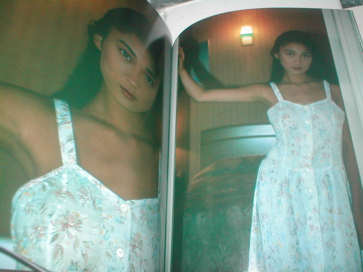 ●宮下桃子 写真集　1989年　近代映画社●中古_4