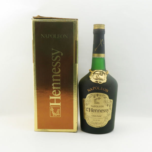 古酒 Hennessy ヘネシー NAPOLEON ナポレオン COGNAC 箱付 700ml