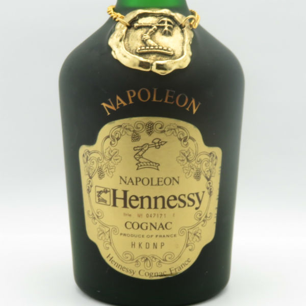古酒 Hennessy ヘネシー NAPOLEON ナポレオン COGNAC 箱付 700ml