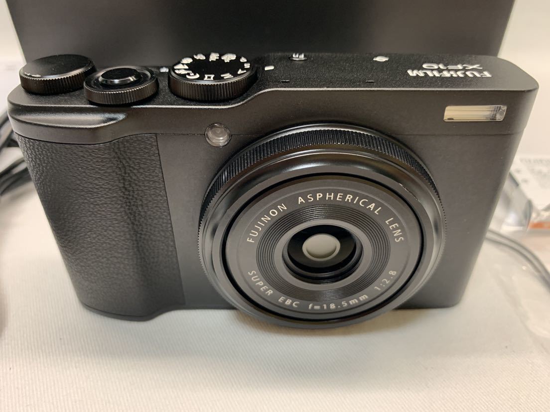 FUJIFILM 富士フイルム XF10 コンパクトデジタルカメラ XF10-B ブラック 中古_2