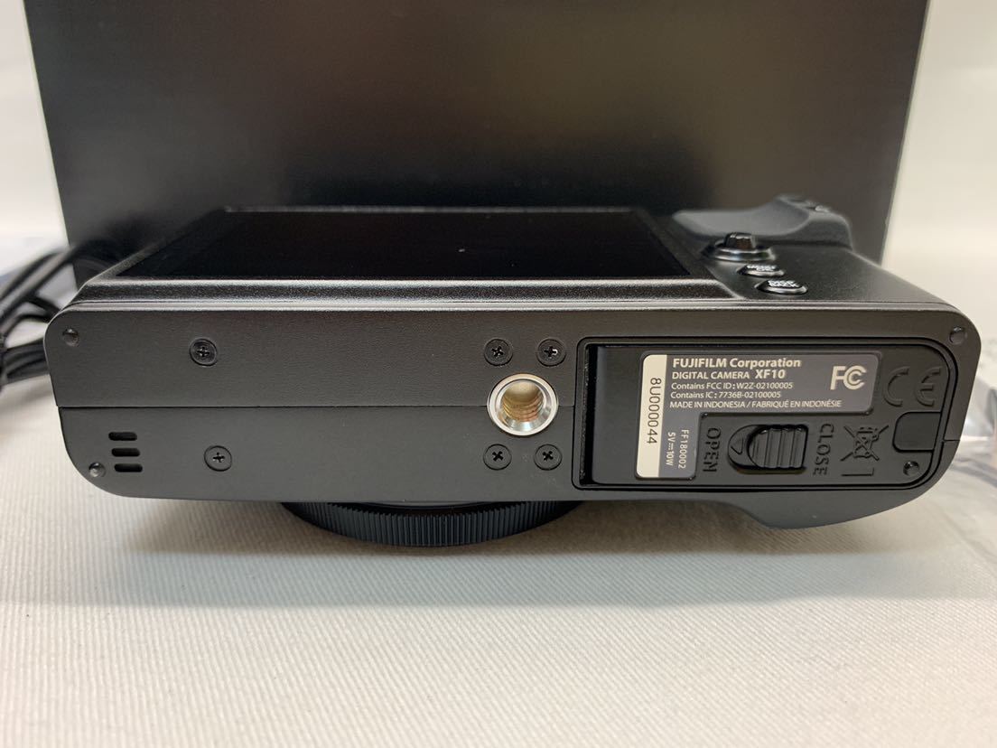 FUJIFILM 富士フイルム XF10 コンパクトデジタルカメラ XF10-B ブラック 中古_8