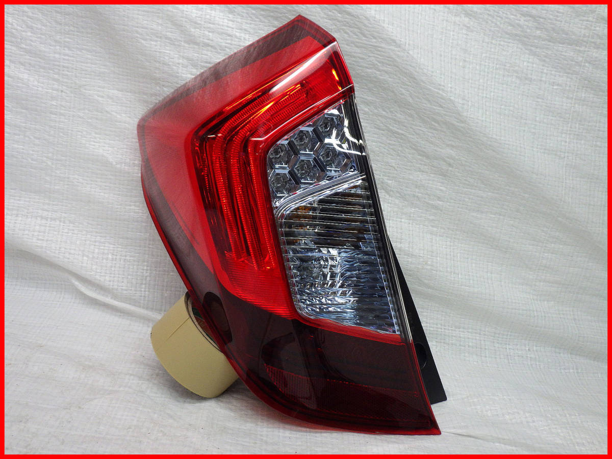 GP5 フィット HYBRID 前期 右テールランプ 純正 LED ASSY W1698 ホンダ