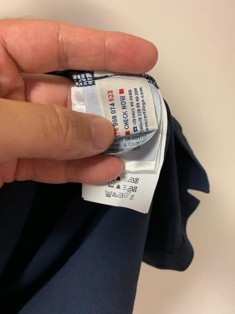 ポロシャツ MONCLER (モンクレール) モンクレール サイズ:Ｌ グレー アイコンワッペンポロシャツ ワンポイント 半袖 中古・古着通販MONCLER | 肩の刺繡ロゴ Polo 100%綿生地 ブラック ポロシャツ（シャツ・ブラウス
