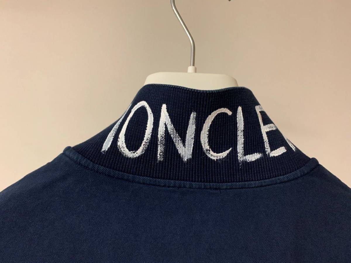 ポロシャツ MONCLER (モンクレール) モンクレール サイズ:Ｌ グレー アイコンワッペンポロシャツ ワンポイント 半袖 中古・古着通販MONCLER | 肩の刺繡ロゴ Polo 100%綿生地 ブラック ポロシャツ（シャツ・ブラウス