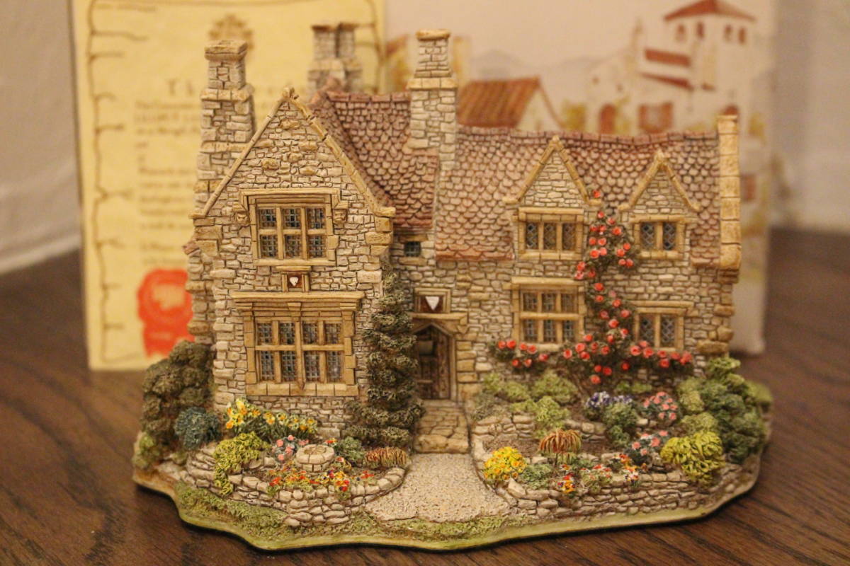 リリパットレーン 1991 アルマダハウス ミニチュアハウス アンティーク品 Lilliput Lane 1991 リリパットレーン アルマダハウス とっても可愛い