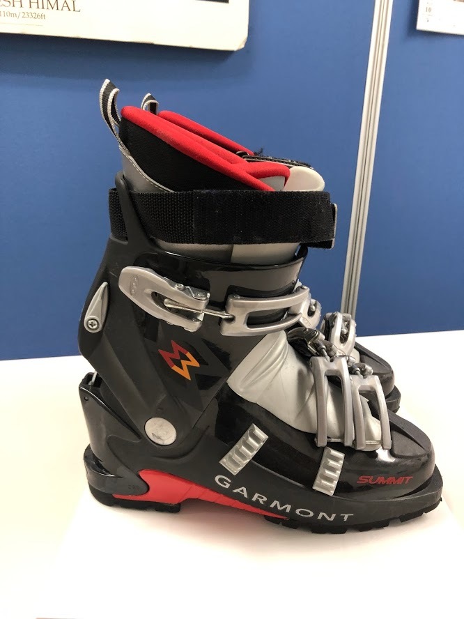 GARMONT ガルモント 26cm スキー テック TLT ブーツ ブーツ（ブランドガルモント）（スキー用品｜ウィンター COSMOS 296ｍｍ 兼用靴 コスモス オービット 296mm ORBIT ガルモント（GARMONT）の買い取りについて