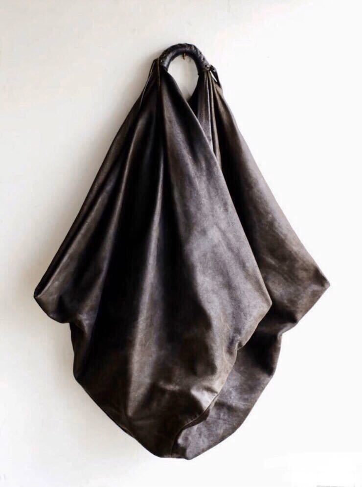 希少 Maison Martin Margiela メゾンマルタンマルジェラ ピッグレザースラウチ ワンショルダーバッグ ヴィンテージブラウン スエード