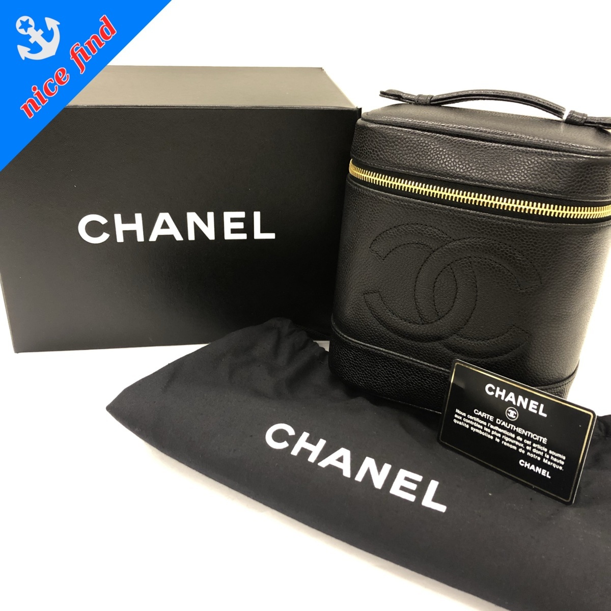 美品 箱/保存袋/Gカード付】◇CHANEL シャネル◇ ココマーク キャビア 