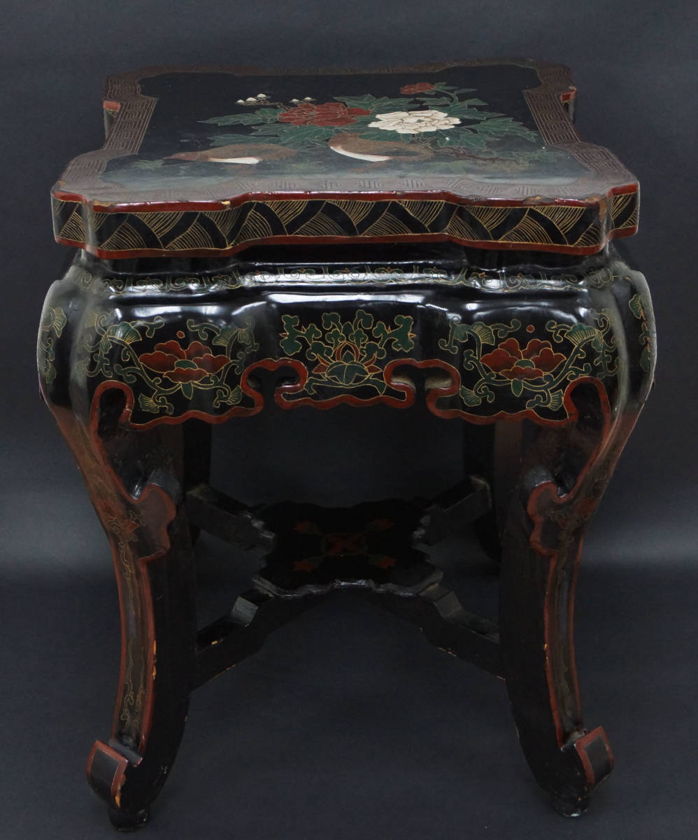 閑】木製漆塗細工彫『牡丹鶉文祥瑞文』高足花台猫脚台 飾台 香炉台