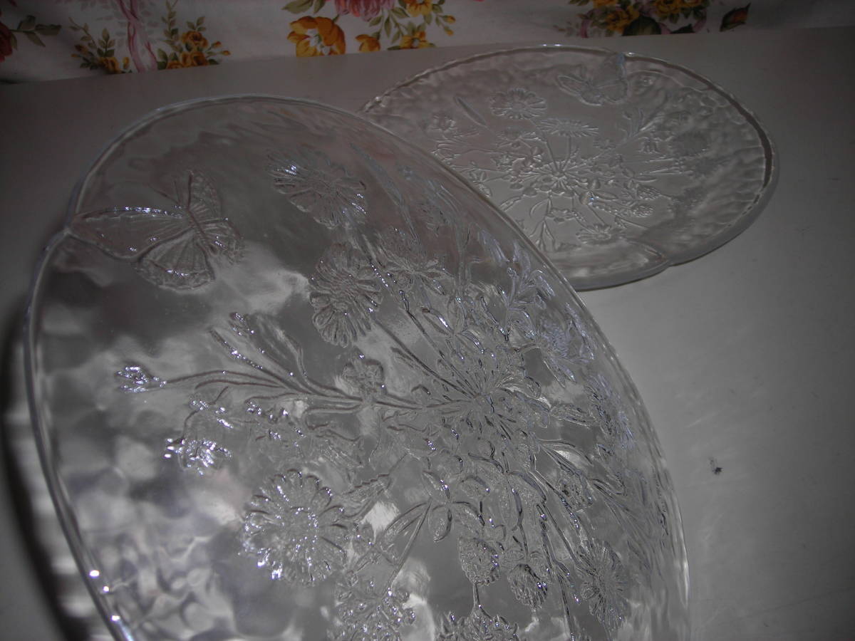 コスタボダ ウラ ガラスプレート 北欧食器&frasl;Kosta - KOSTA BODA Glass Ulla Boda 大皿 メルカリ 19㎝ ペアプレート ２枚 テーブル