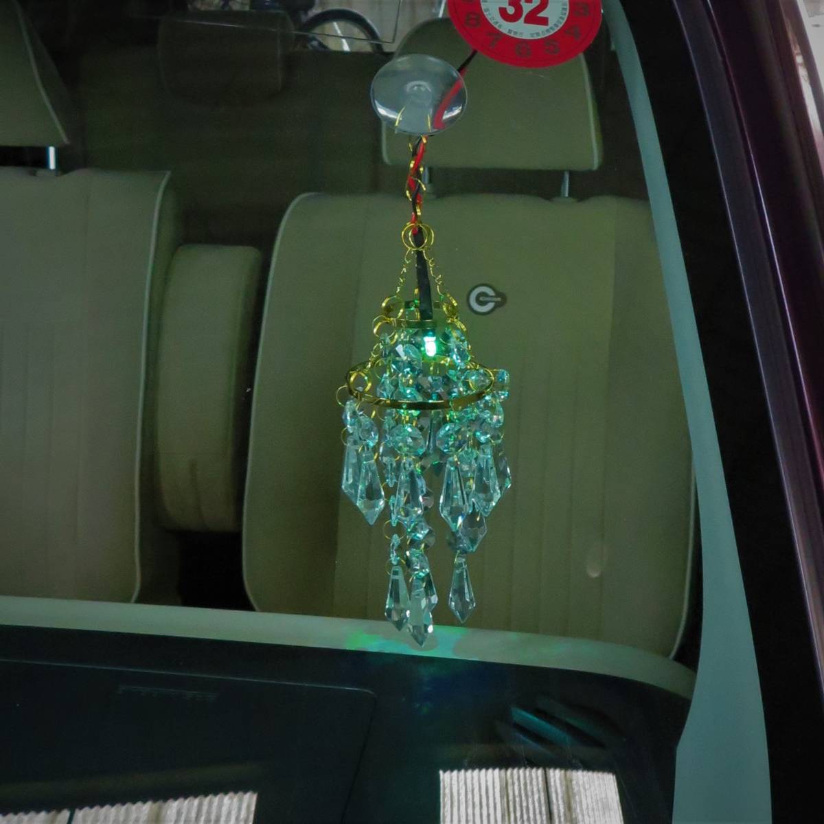 シャンデリア レインボー LED 　特注 旧車 デコトラ　ミニシャンデリア 水中花 ジパング ゴールドキング ミラーネックレス