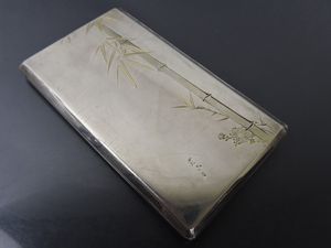 銀製　シルバー　煙草セット　昭和レトロ タバコ レトロのYahoo!オークション(旧ヤフオク!)の相場・価格を見る