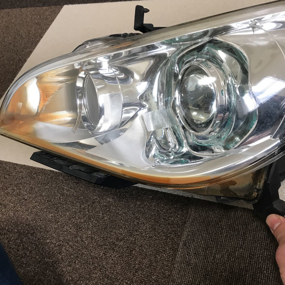 日産 FUGA⁄フーガ Y51 前期 左ライト⁄左ヘッドライト HID⁄キセノン