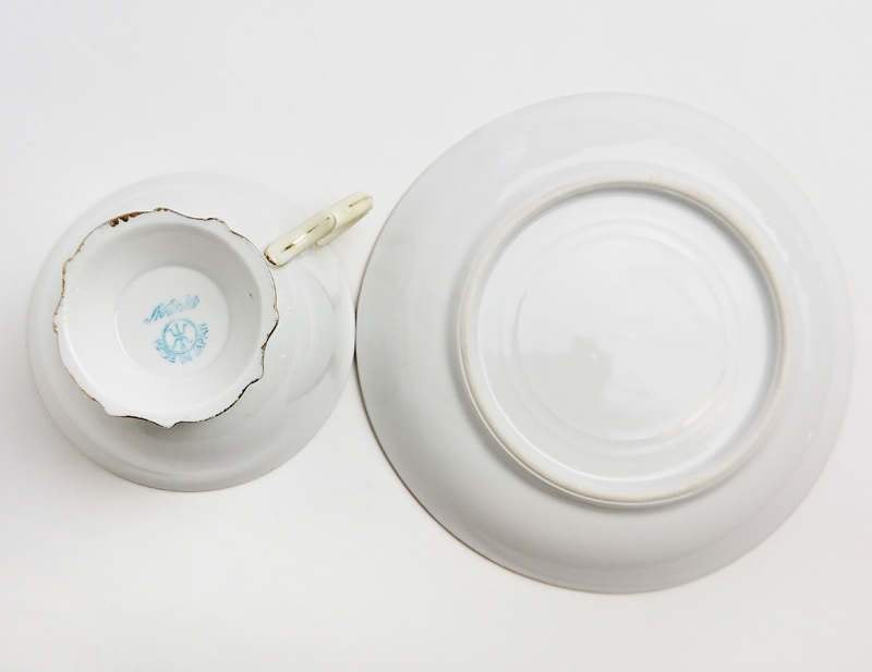 オールドノリタケ - Noritake 薔薇 金盛 薔薇文 カップ&amp;ソーサートリオ 金盛薔薇絵図 ケーキ皿公式 オールドノリタケ・金彩手彩色薔薇連鎖状紋 キャビネットトリオ アザラシ ] [ 敬誠アート 陶磁器に描かれる優美なバラ「オールドノリタケとバラ模様