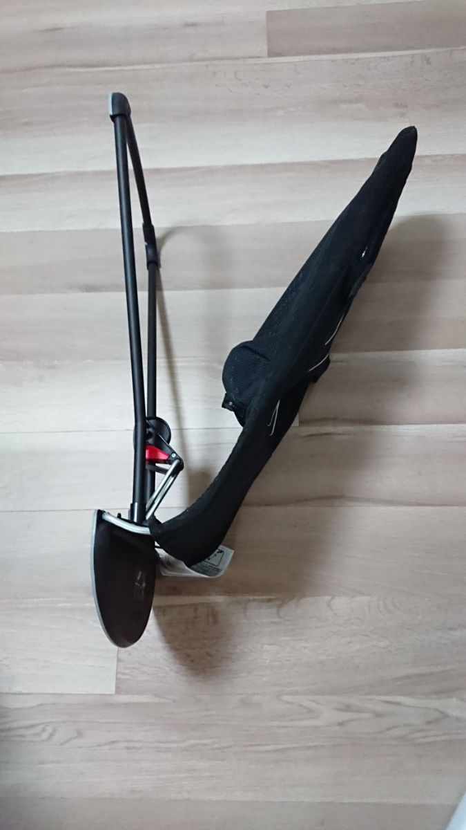 【送料無料】ベビービョルン バウンサー メッシュ ブラック／黒 Baby Bjorn_4