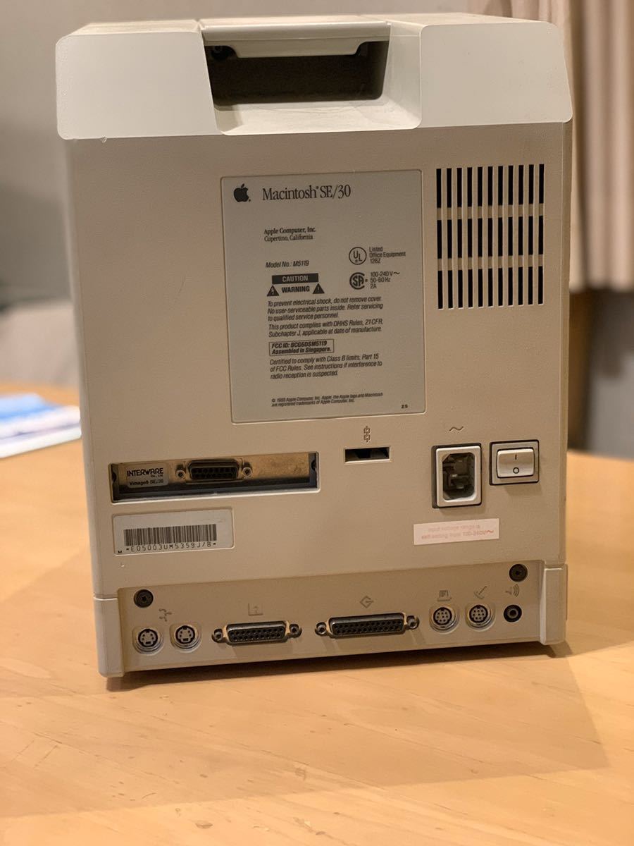 爆買い，安い Macintosh SE/30(ジャンク品)