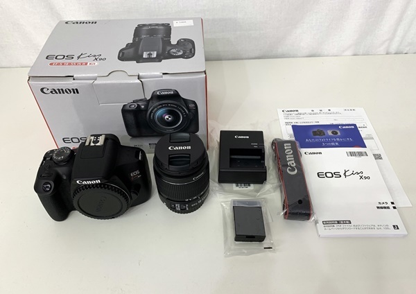 展示品 Canonキャノン EOS Kiss X90 レンズキット EF-S18-55 IS II