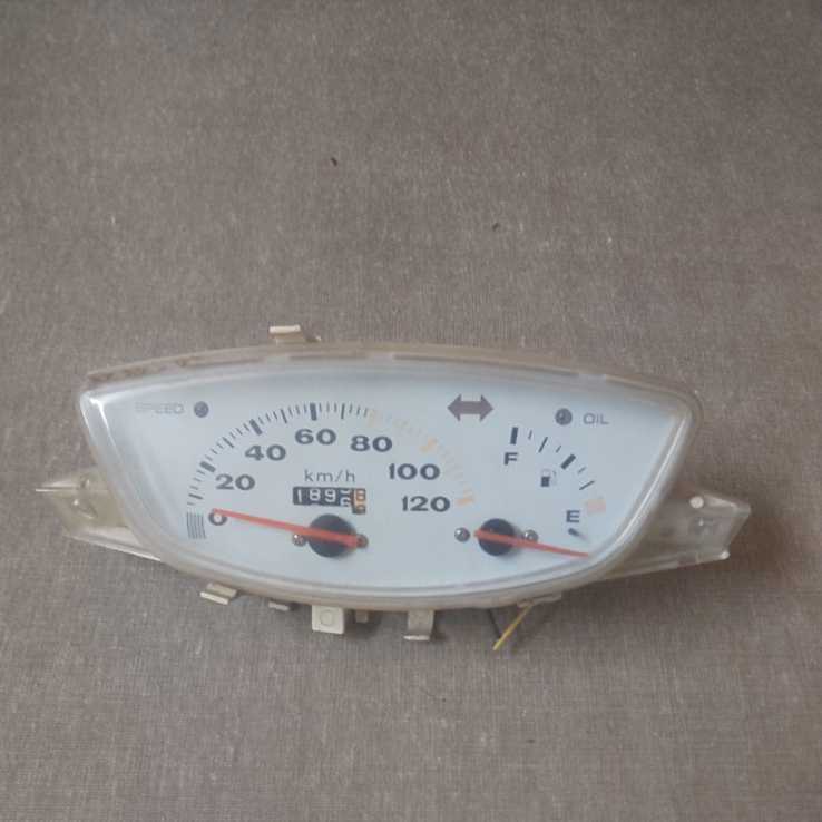 ライブ ディオ AF34.35用 メーター、ファンセット_2