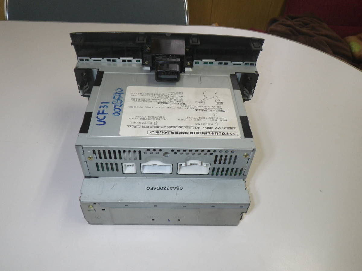 中古 セルシオ UCF30 UCF31 前期 純正 CDチェンジャー 86120-50580