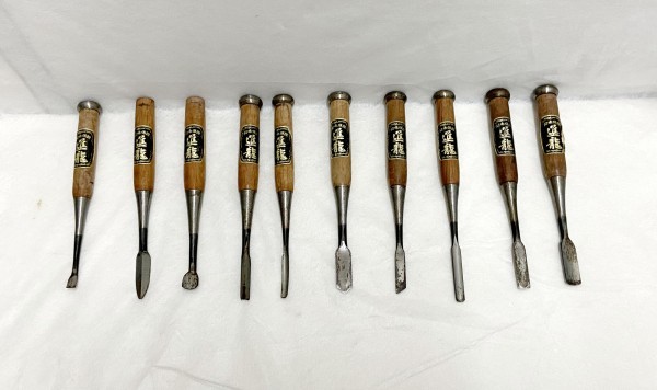正規品，人気SALE 10本セット 進龍 彫刻 のみ 大工道具 工具 ツール 鑿 のみ ノミ 追入れ 向持ち 丸 平 溝 しのぎ こて まとめて セット 10本(のみ)｜売買されたオークション情報、yahooの商品情報をアーカイブ公 のみ