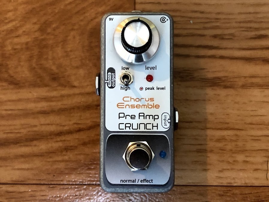 Ensemble Chorus CE-1 Boss - Triungulo Lab Pedal CE-5 | Crunch – To