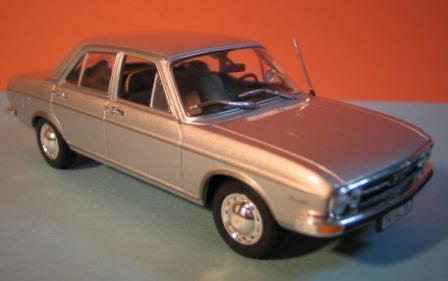得価，限定セール 1/43 AUDI アウディ 100 1969年(乗用車)｜売買されたオークション情報、yahooの商品情報をアーカイブ公開 - オークファン 乗用車