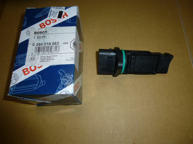 E46M3/Z3Mロードスター/Z3Mクーペ/E60M5/E63M6/Z4M用エアフロ新品BOSCH