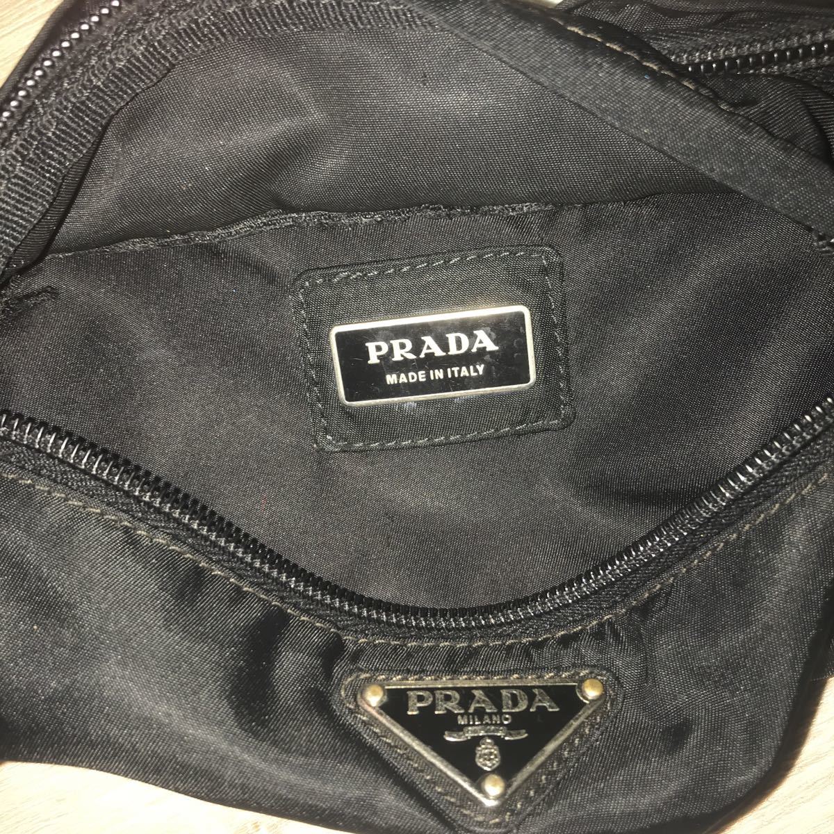 美品 PRADA ウエストバッグ ウエストポーチ ボディバッグ プラダ 黒 
