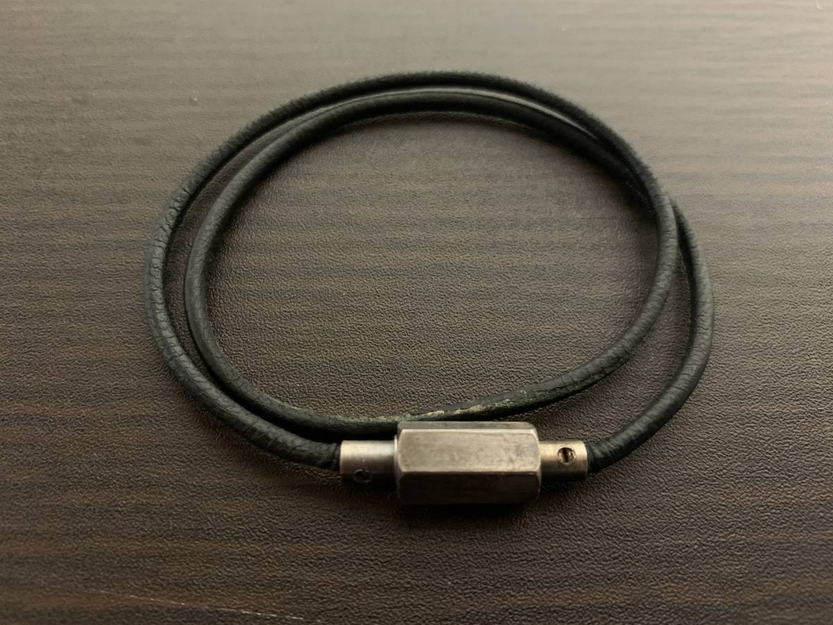 ATTACHMENT アタッチメント レザーブレスレット (アタッチメント 