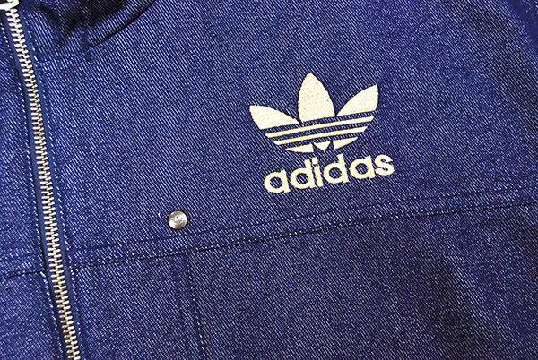 激レア 日本未発売！新品 アディダス adidas Originals 金刺繍 ジップ 