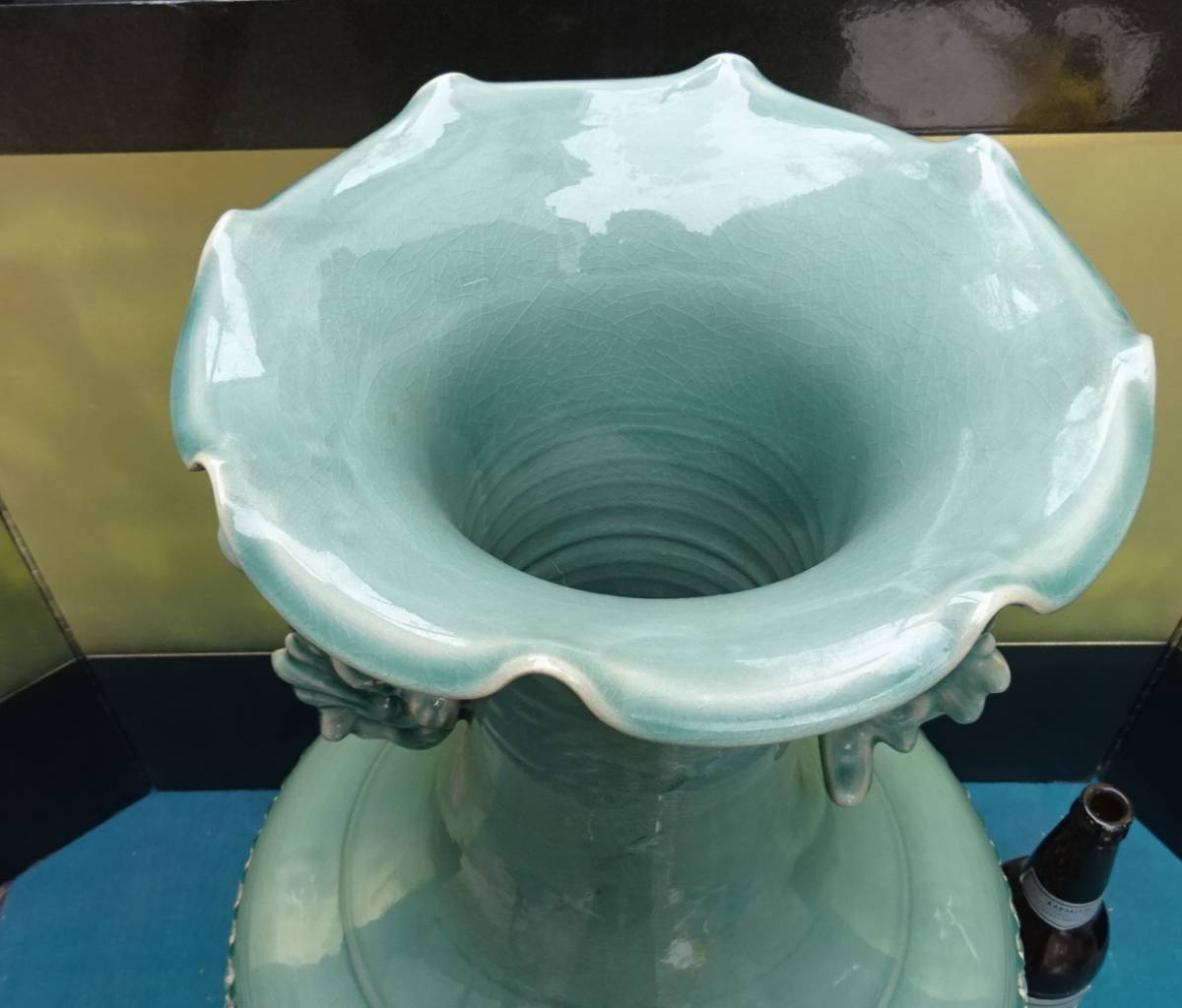 青磁器 飾り壺 透かし花瓶 韓国