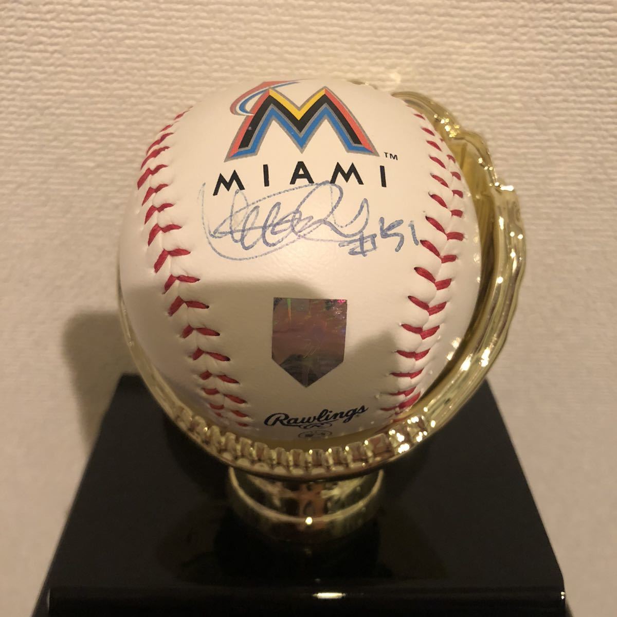 イチロー 現役時代の直筆サインボール (ケース付き) 公式通販 イチロー 