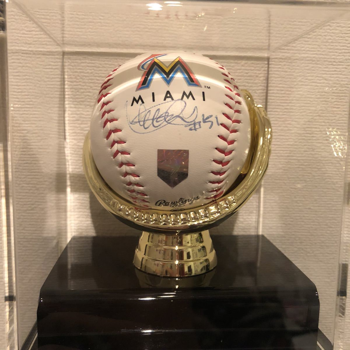 イチロー 現役時代の直筆サインボール (ケース付き) 公式通販 イチロー 