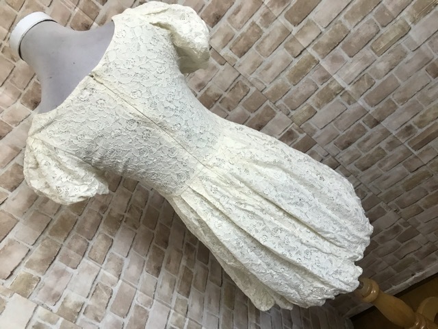 C176 Motomachi Jayro ジャイロ ワンピース オフホワイト F Mサイズ 売買されたオークション情報 Yahooの商品情報をアーカイブ公開 オークファン Aucfan Com