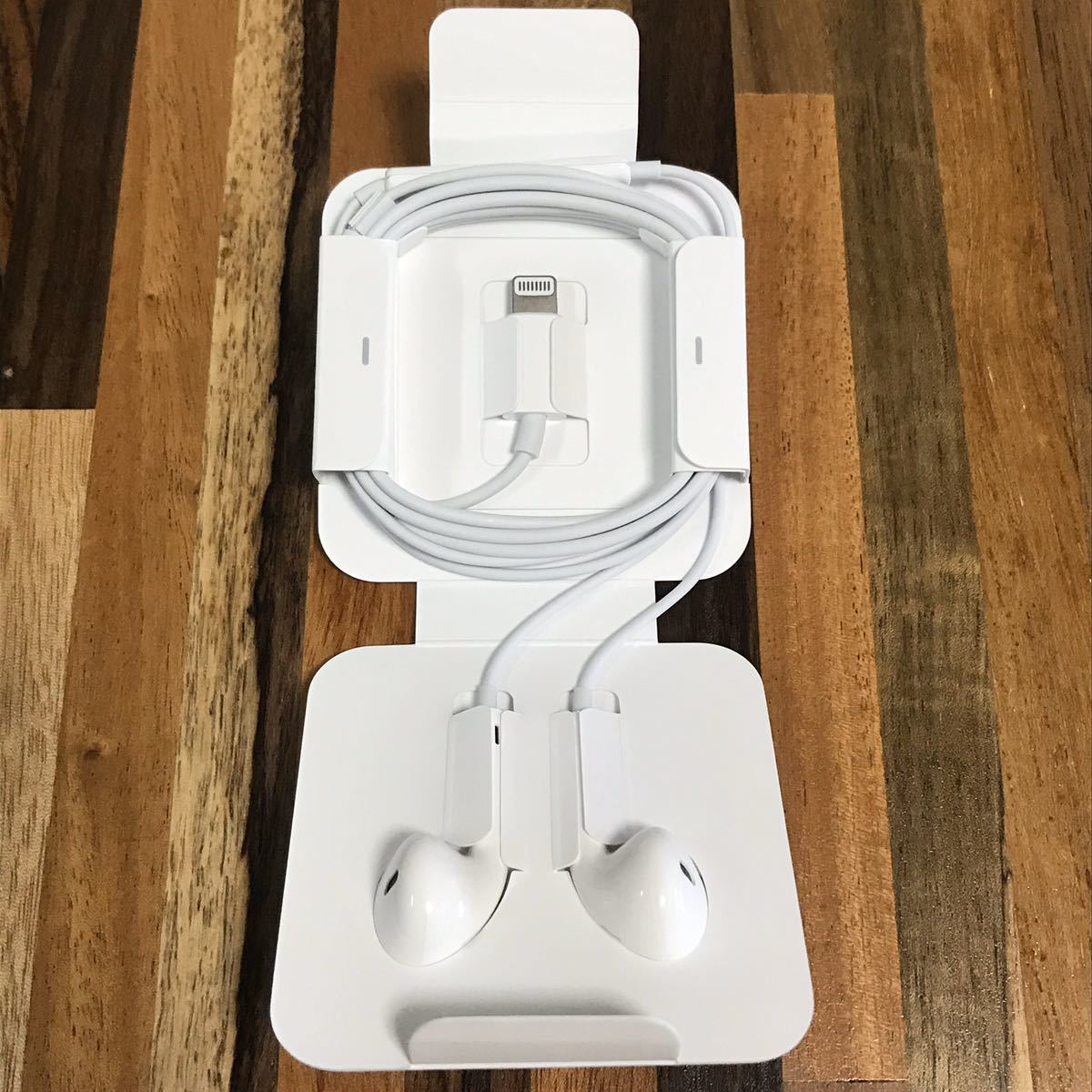 Apple純正イヤホン lightning 付属品　未使用保管品_2
