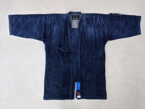 剣道着 藍染 刺し子 BUSEN 胴着 新作入荷 インディゴ染 野良着 貴 子供用 大人用 5点 KABUTO セット 道着 稽古着｜剣道具・剣道防具の通販