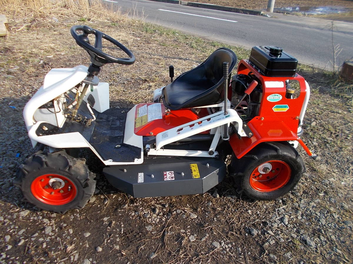 オーレック 乗用草刈機 モアー ラビットモアー RM82A。動作確認済み オーレック 乗用草刈機 モアー ラビットモアー RM82A。動作確認済み