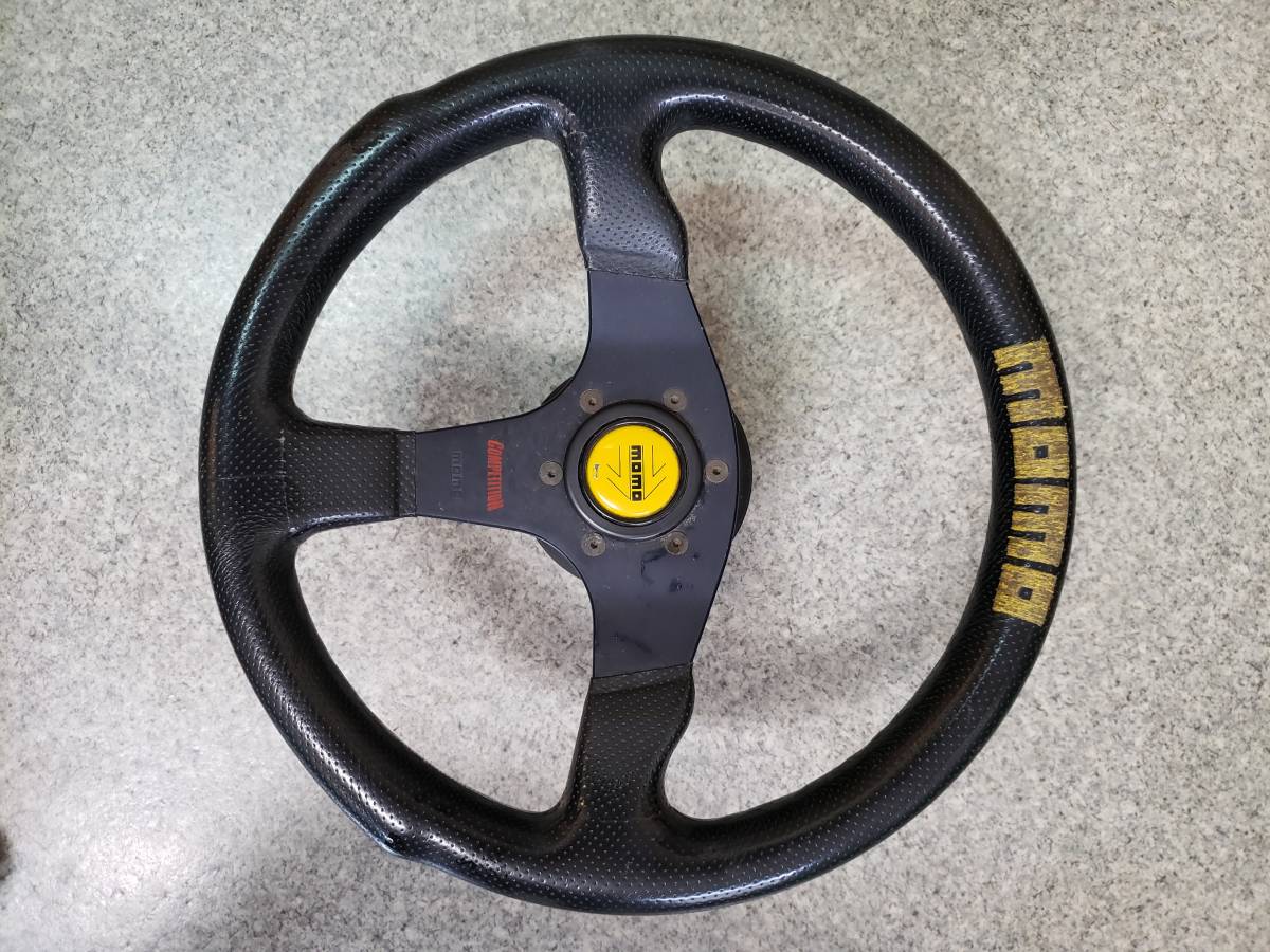 Momo ステアリング ハイゼット 0系 ハンドル ステアリング ハンドル本体 売買されたオークション情報 Yahooの商品情報をアーカイブ公開 オークファン Aucfan Com