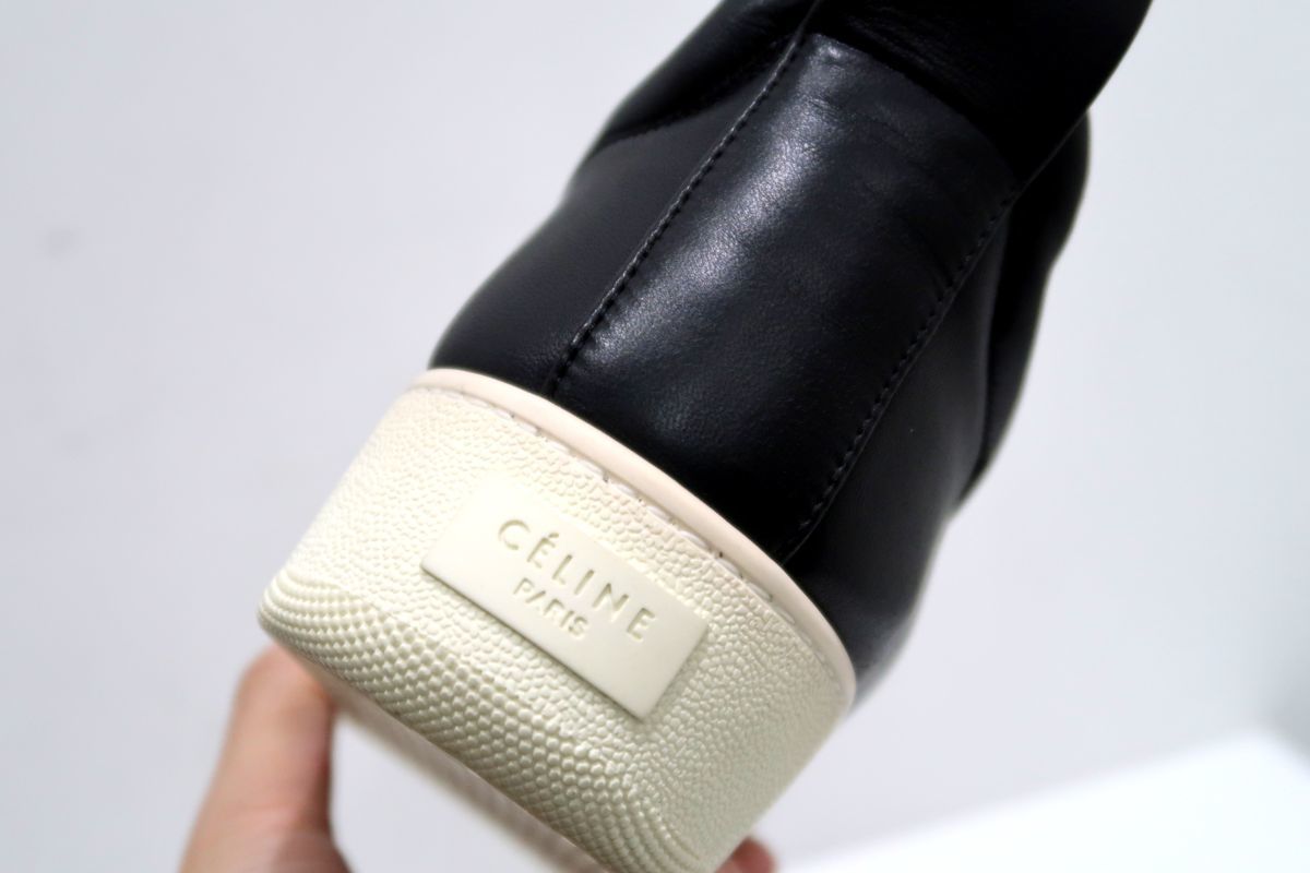 1円～ 定価12.4万円 未使用 超美品 セリーヌ メンズ プルオン 