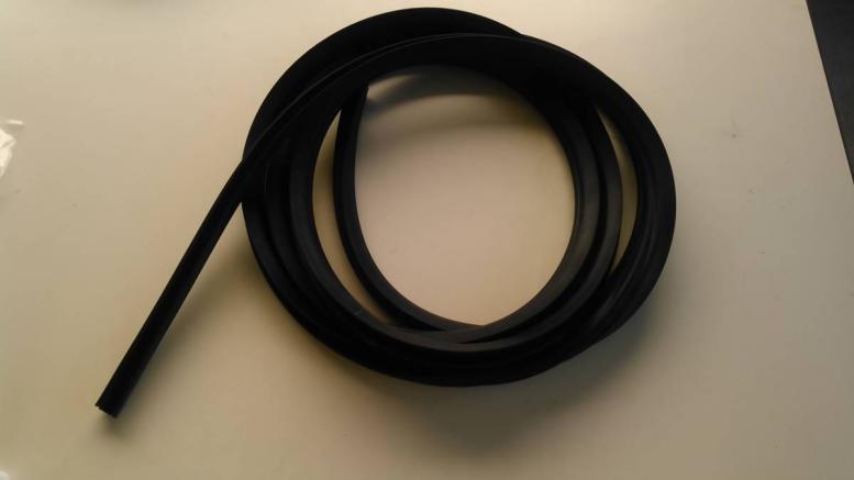 セール，大人気 スバル360 R-2用ドアウェザーストリップ リプロ品 1台分(パーツ)｜売買されたオークション情報、yahooの商品情報をアーカイブ公開 - オークファン その他