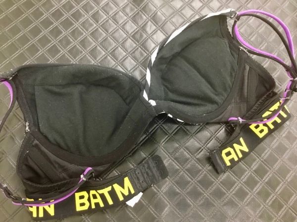 F 168 Eカップ E75 エメフィール Aimerfeel ブラック 黒 バットマン ランクc ワイヤー補正ブラジャー 盛ブラ Eカップ以上 売買されたオークション情報 Yahooの商品情報をアーカイブ公開 オークファン Aucfan Com