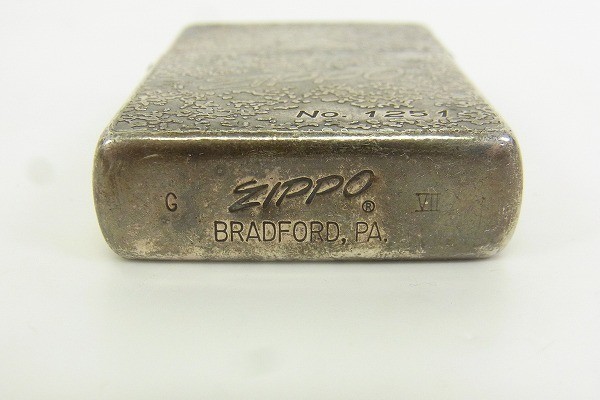 ジッポー Zippo ZIPPO ZIPPO（ジッポー） Yahoo!オークション ShopXJ - ロゴ プリント加工 スプリング フリント オイル UP 着火率が大幅 ライター グリーン