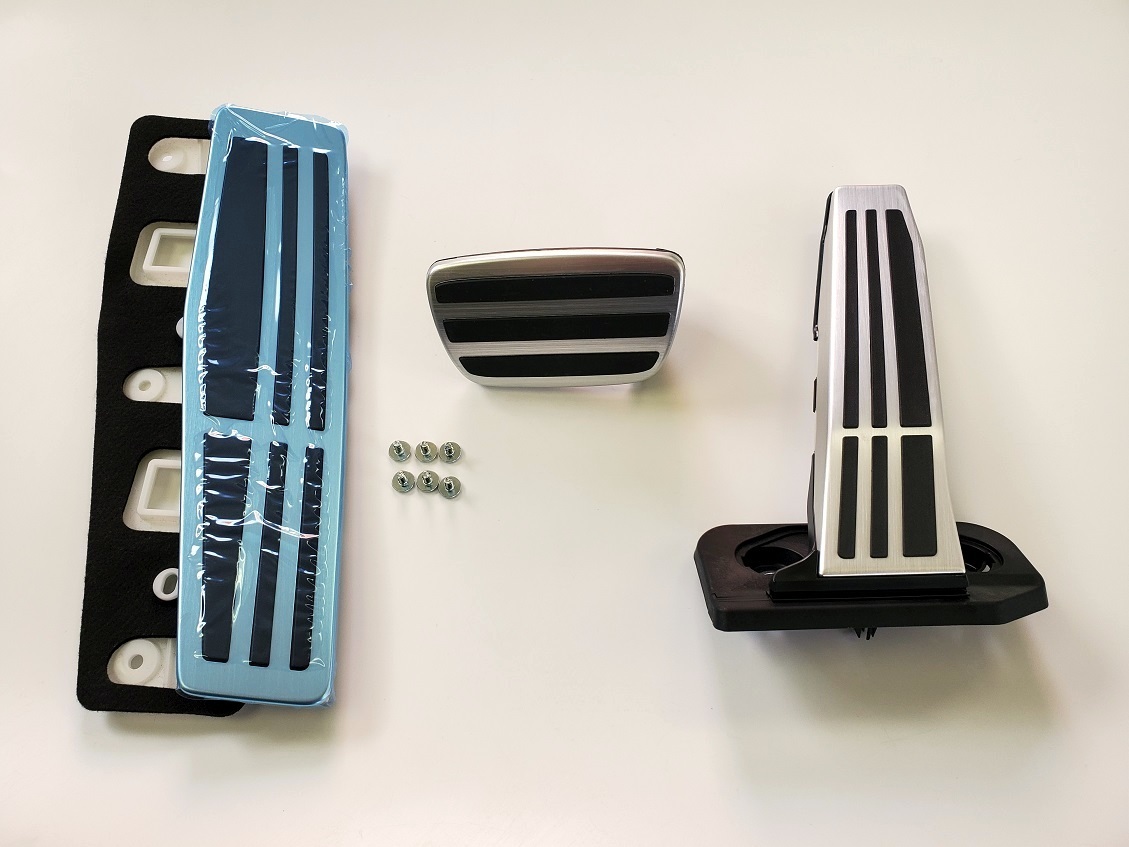 税込新品】220系(20系)クラウン前期に！ レクサス純正アルミペダル 3点