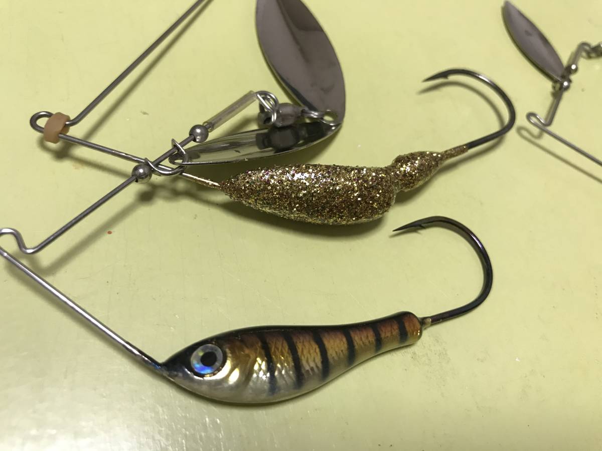 メガバス ｖー３ミッジ ｖー３ミノー ｖーｆｌａｔ １ ３ｏｚ ３個 スカートなし スピナーベイト バズベイト 売買されたオークション情報 Yahooの商品情報をアーカイブ公開 オークファン Aucfan Com
