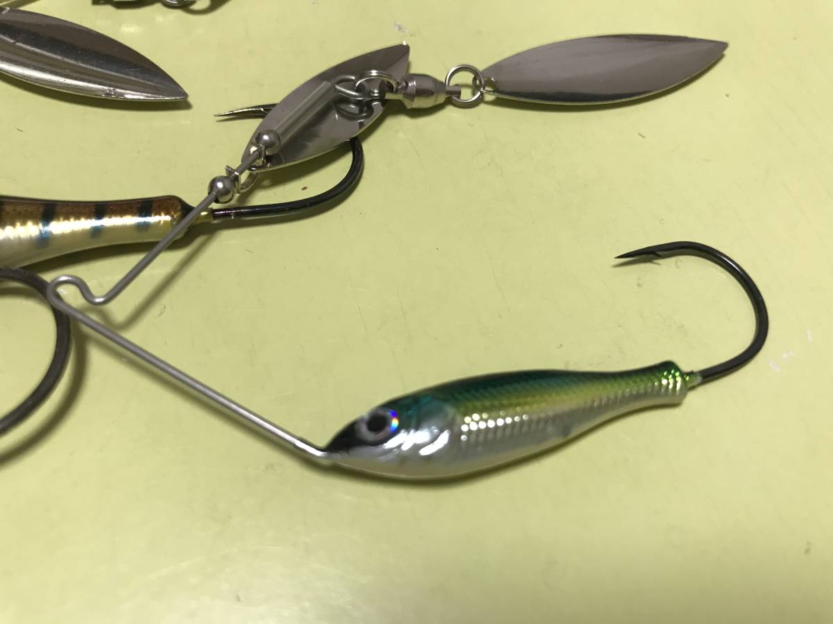 メガバス ｖー３ミッジ ｖー３ミノー ｖーｆｌａｔ １ ３ｏｚ ３個 スカートなし スピナーベイト バズベイト 売買されたオークション情報 Yahooの商品情報をアーカイブ公開 オークファン Aucfan Com