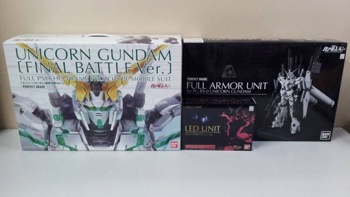 [33]T-50バンダイ　PG　1/60　ユニコーンガンダム最終決戦Ver.+FAユニット+LEDユニット　未組立_1