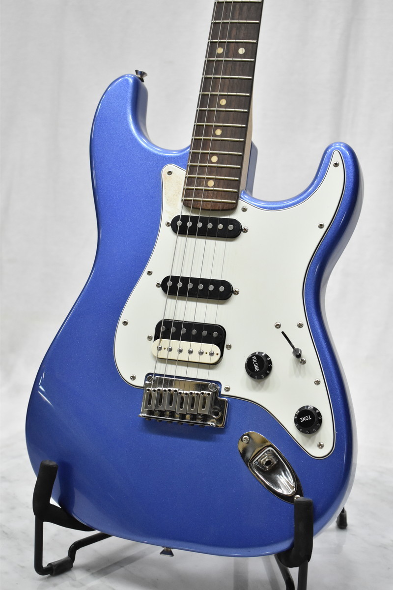 幸せなふたりに贈る結婚祝い ストラトギター Squier 青 エレキギター Www Solidarite Numerique Fr