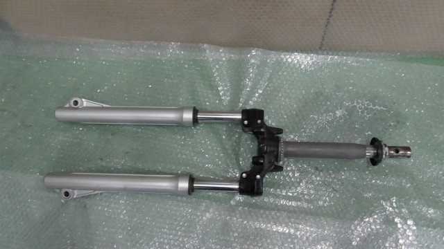 SR500 純正フロントフォーク左右セット カブ110 JA07-1015xxx の フロントフォーク *1590716632 中古 JA07