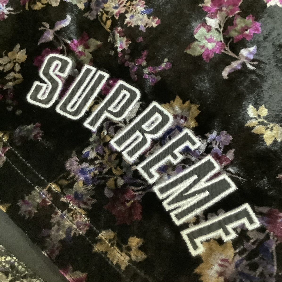 Supreme シュプリーム 2019A/W Floral Velour Short フローラル ベロア